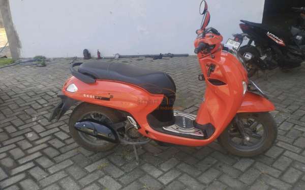 HONDA SCOOPY
