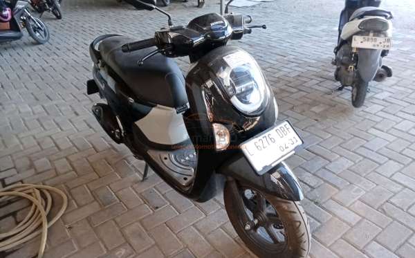 HONDA SCOOPY