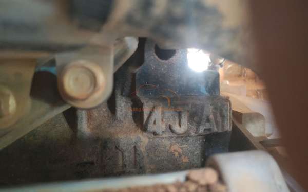 ISUZU TRAGA