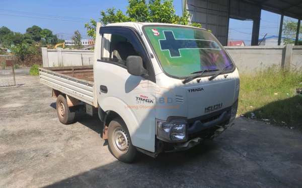 ISUZU TRAGA