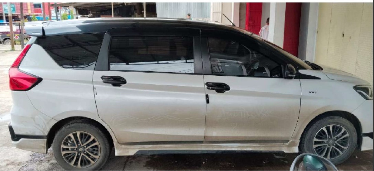 SUZUKI ERTIGA