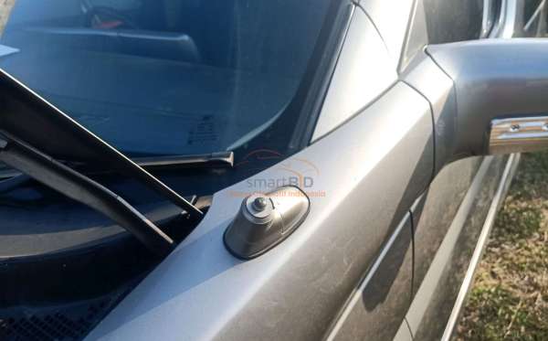 NISSAN Elgrand 2.5