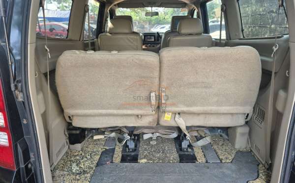 NISSAN  SERENA  HIGHWAY STAR