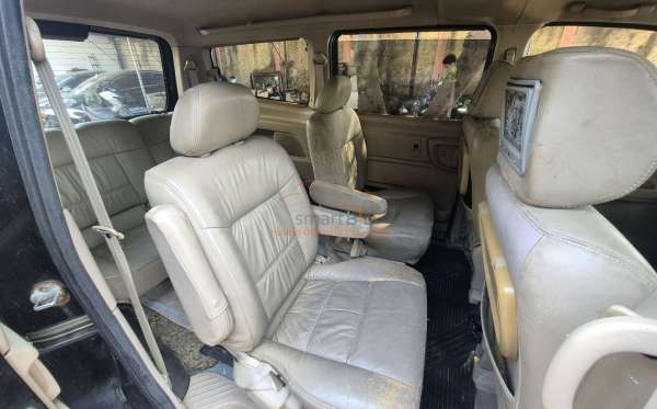 NISSAN  SERENA  HIGHWAY STAR