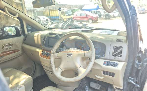 NISSAN  SERENA  HIGHWAY STAR