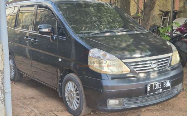 NISSAN  SERENA  HIGHWAY STAR