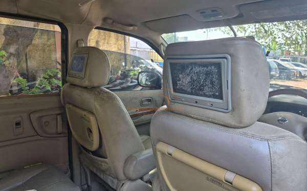 NISSAN  SERENA  HIGHWAY STAR