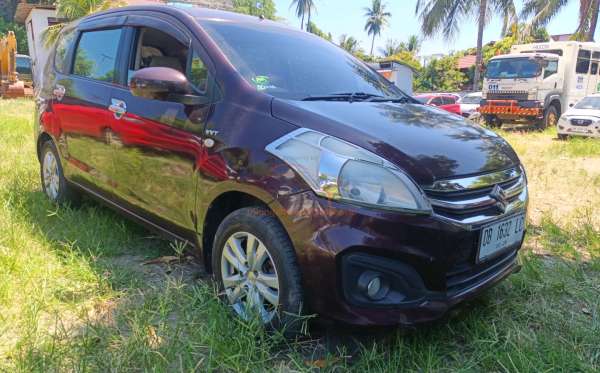 SUZUKI  ERTIGA