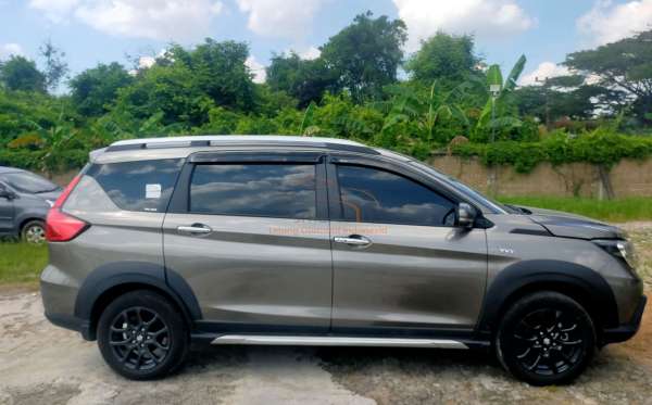SUZUKI XL7 HX