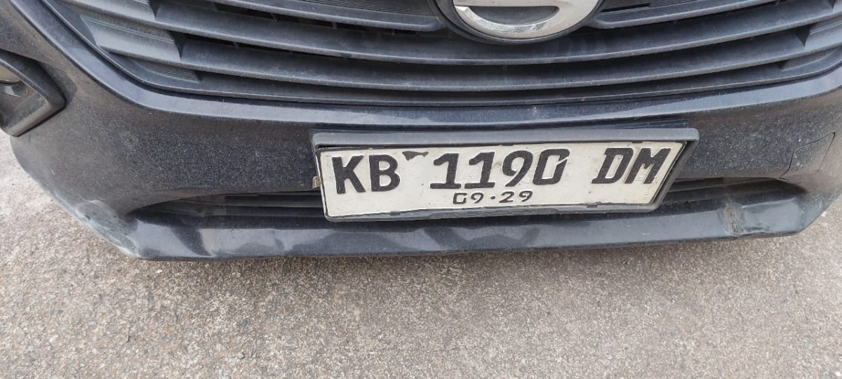 DAIHATSU  SIGRA  R