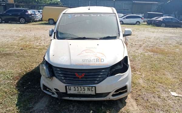 WULING CONFERO
