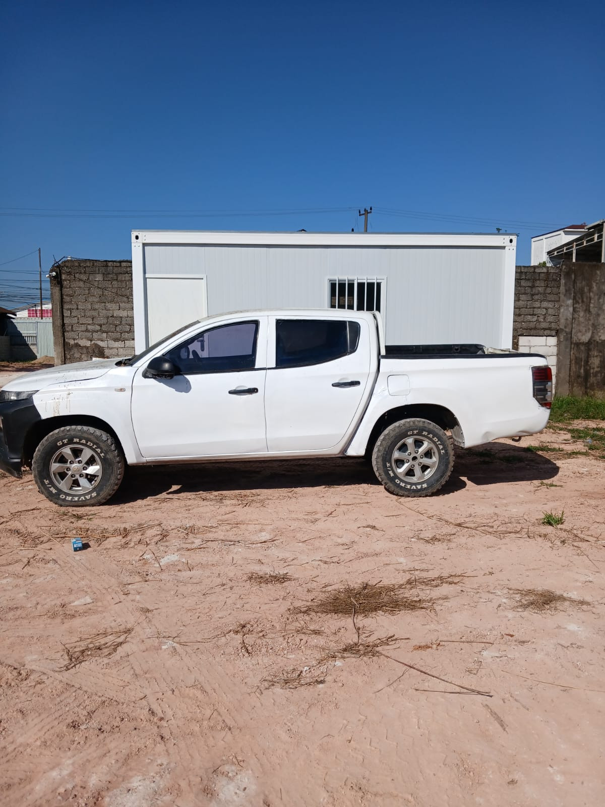 MITSUBISHI TRITON DC