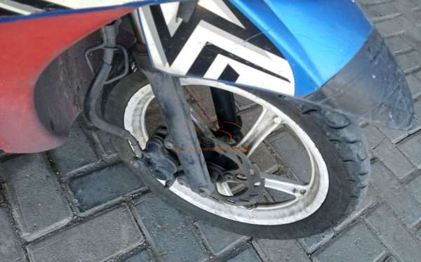 YAMAHA MIO J
