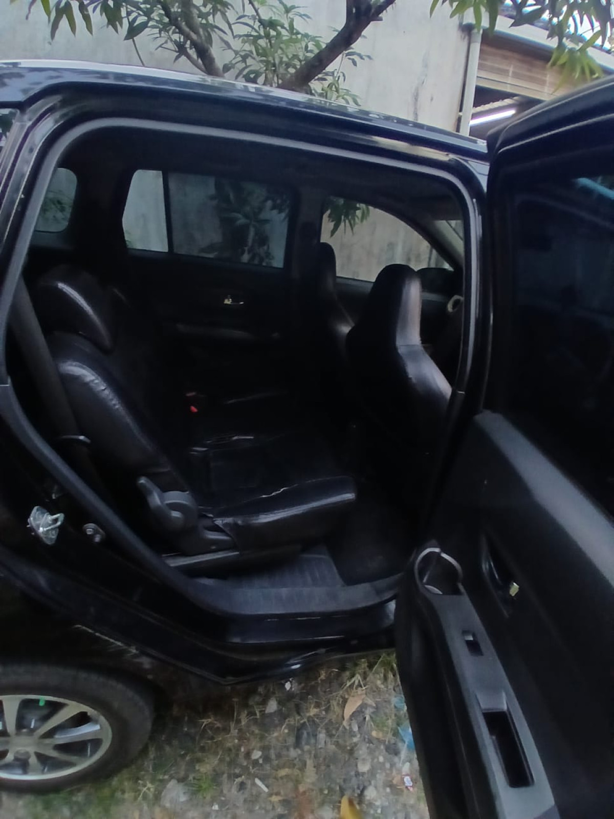 DAIHATSU SIGRA  R