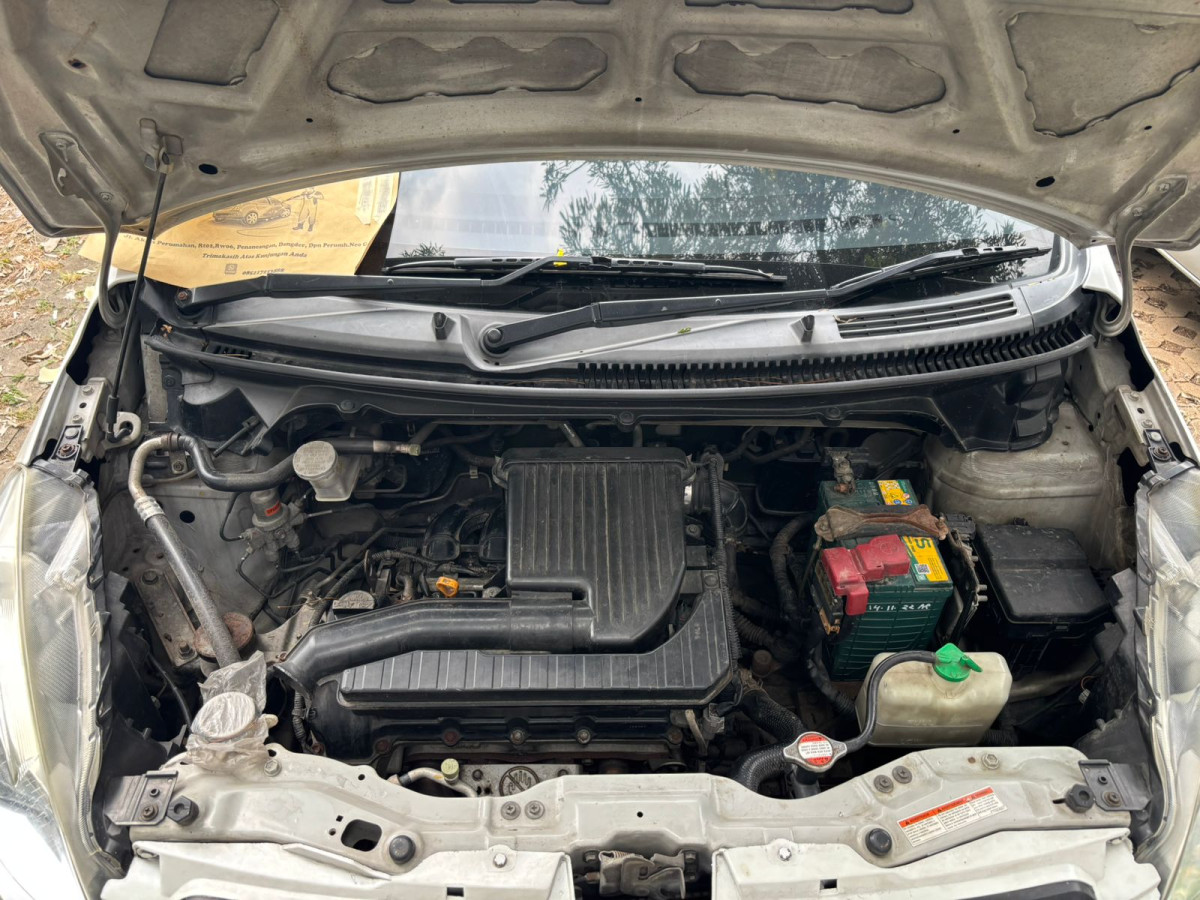 SUZUKI ERTIGA