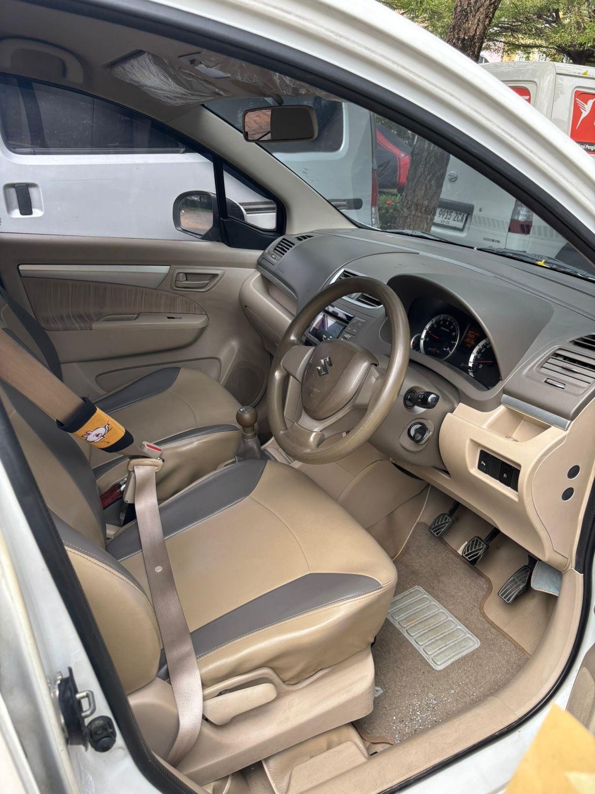 SUZUKI ERTIGA