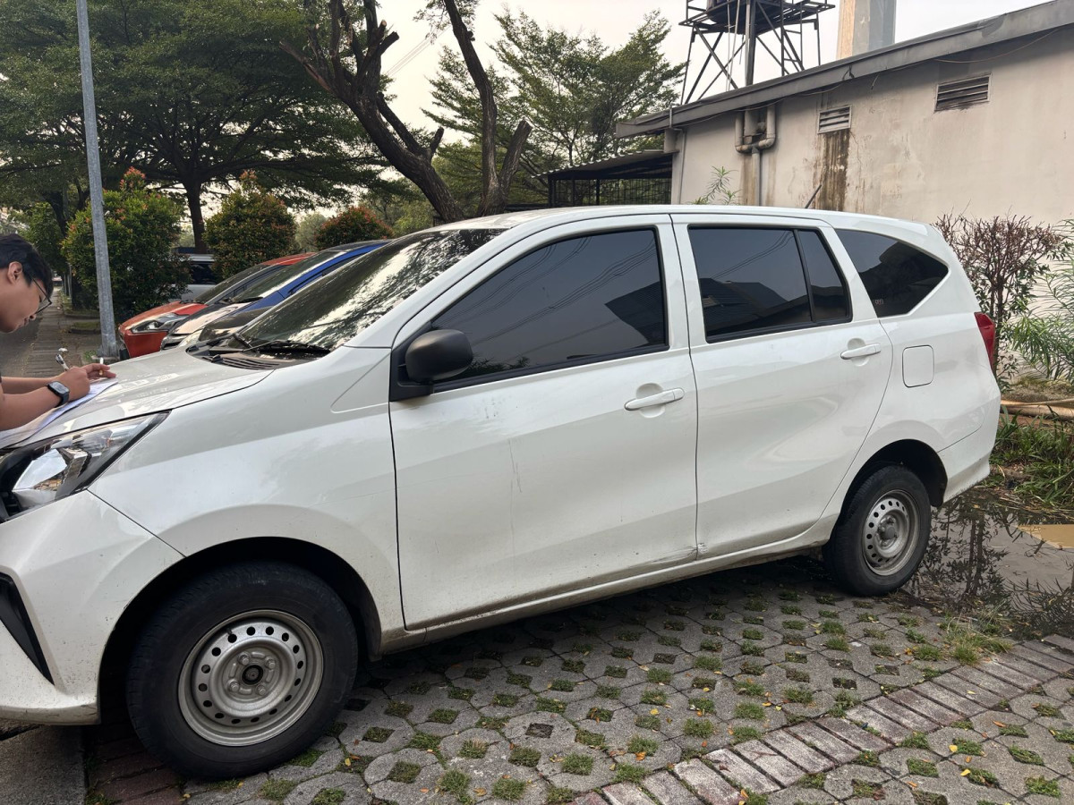 DAIHATSU SIGRA