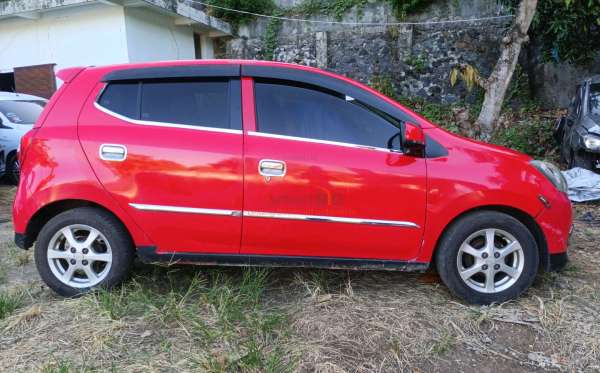 DAIHATSU  AYLA
