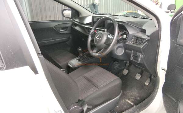 DAIHATSU AYLA