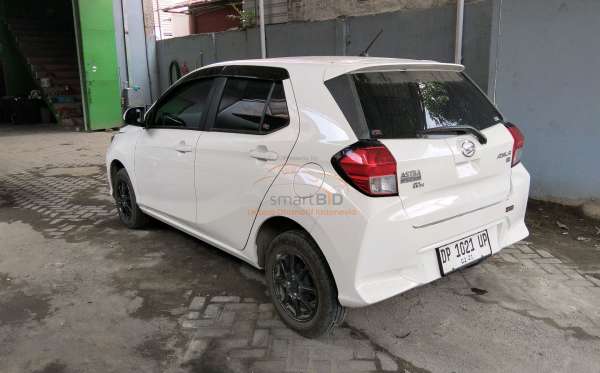 DAIHATSU AYLA