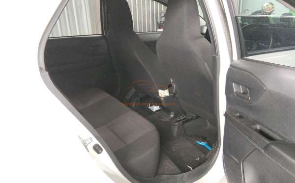 DAIHATSU AYLA