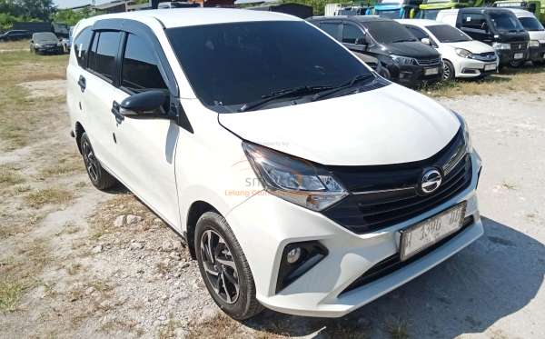 DAIHATSU SIGRA R