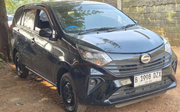DAIHATSU  SIGRA  1.2 X