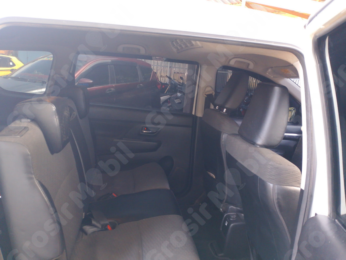 SUZUKI XL7
