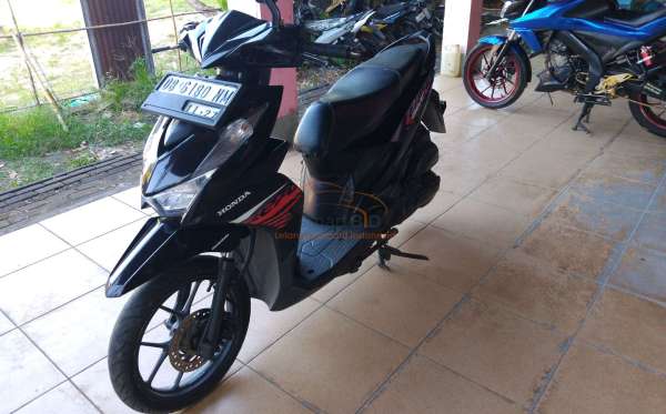 HONDA  BEAT