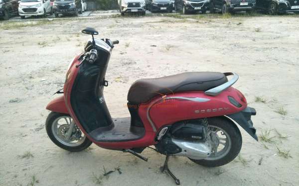 HONDA  SCOOPY