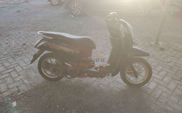HONDA SCOOPY