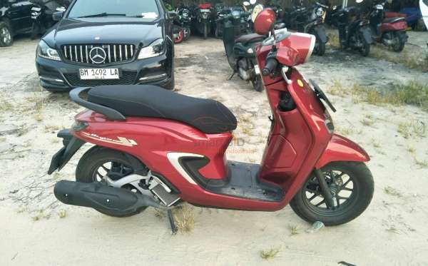 HONDA STYLO 160 CBS
