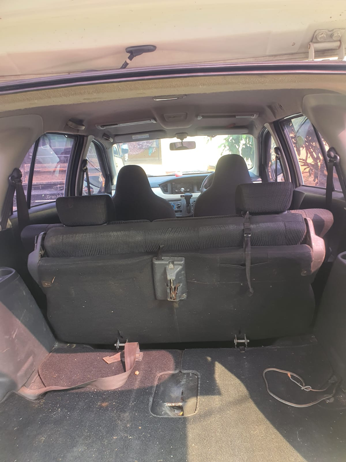 DAIHATSU  SIGRA  1.2 X