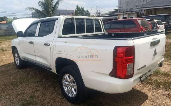 MITSUBISHI DC GLS 4X4
