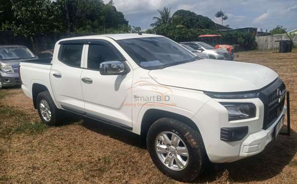 MITSUBISHI DC GLS 4X4