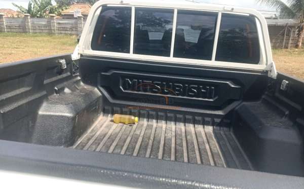 MITSUBISHI DC GLS 4X4