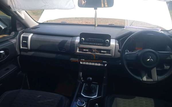 MITSUBISHI DC GLS 4X4
