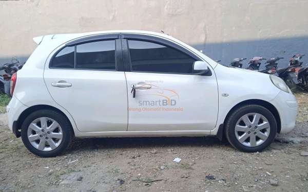 NISSAN MARCH 1.2