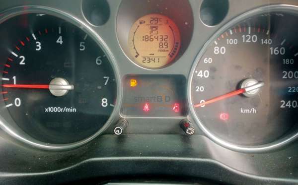 NISSAN X TRAIL 2.5