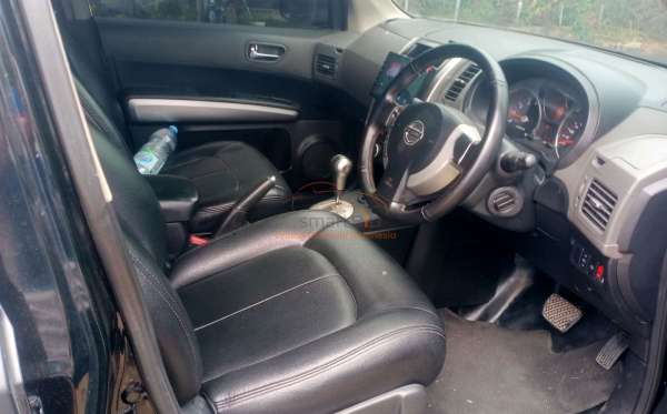 NISSAN X TRAIL 2.5
