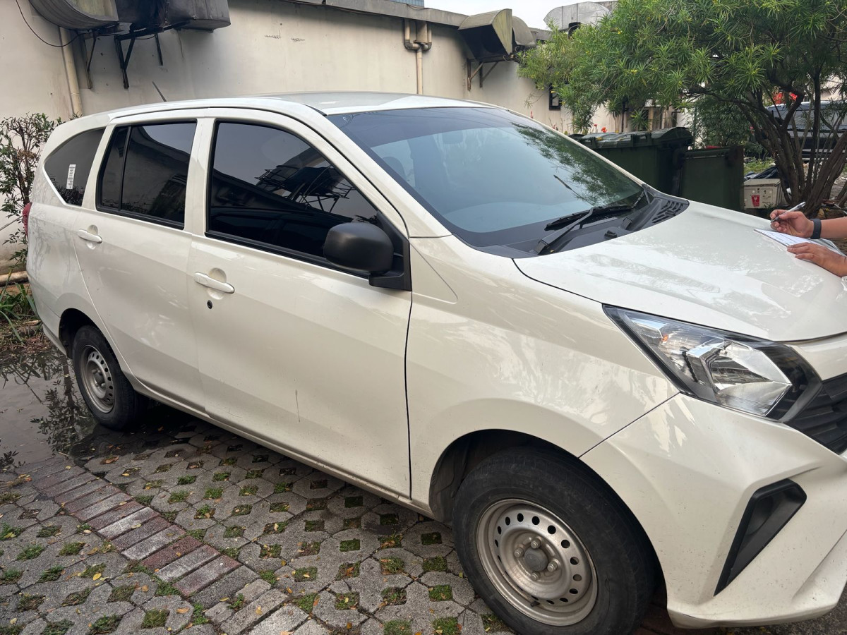 DAIHATSU SIGRA