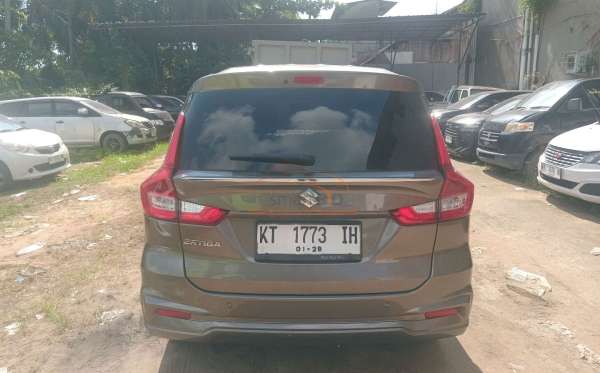 SUZUKI  ERTIGA