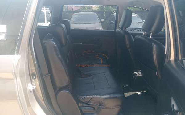 SUZUKI  ERTIGA