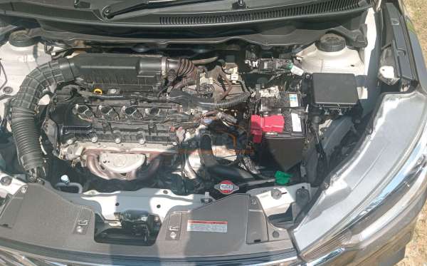 SUZUKI  ERTIGA