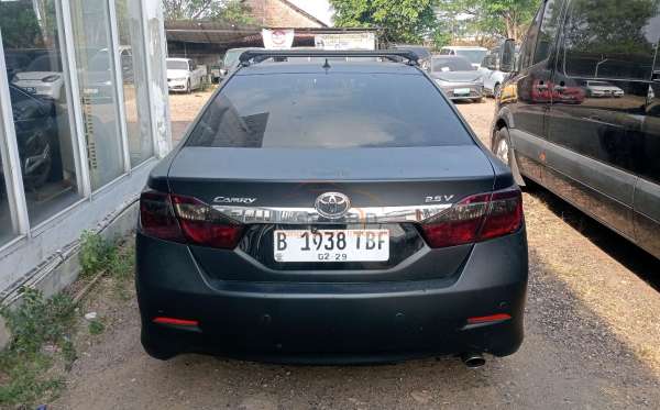 TOYOTA CAMRY V 2.5