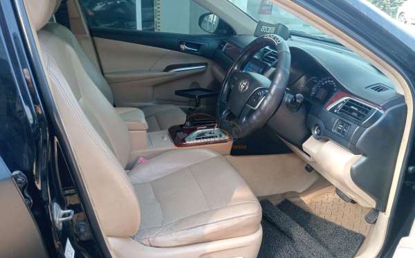 TOYOTA CAMRY V 2.5
