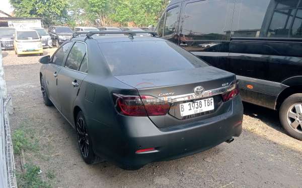 TOYOTA CAMRY V 2.5