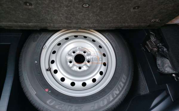 TOYOTA HARRIER 2.0 L
