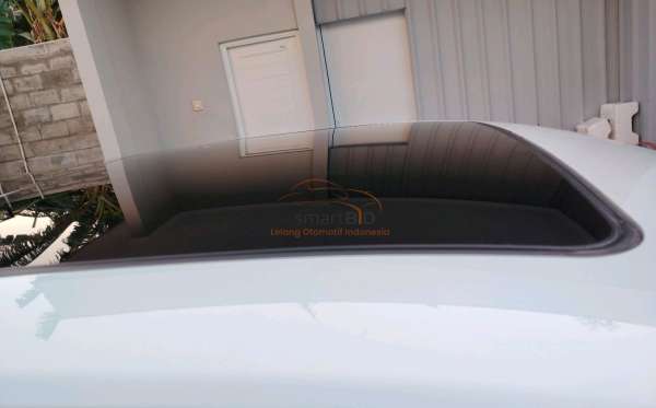 TOYOTA HARRIER 2.0 L