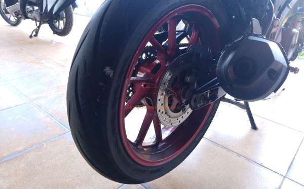 YAMAHA  VIXION